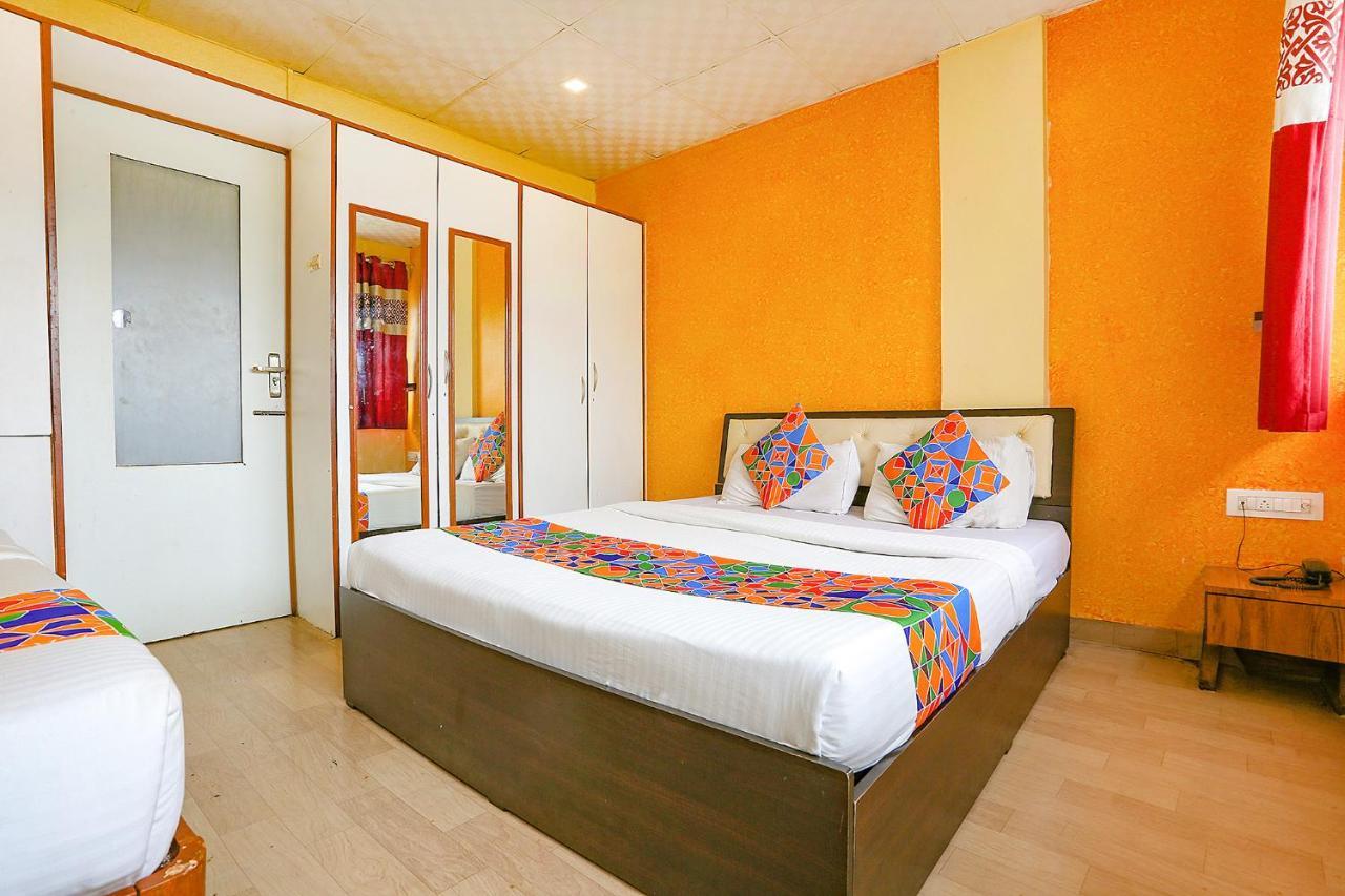Fabexpress Dream Inn Bombaim Exterior foto